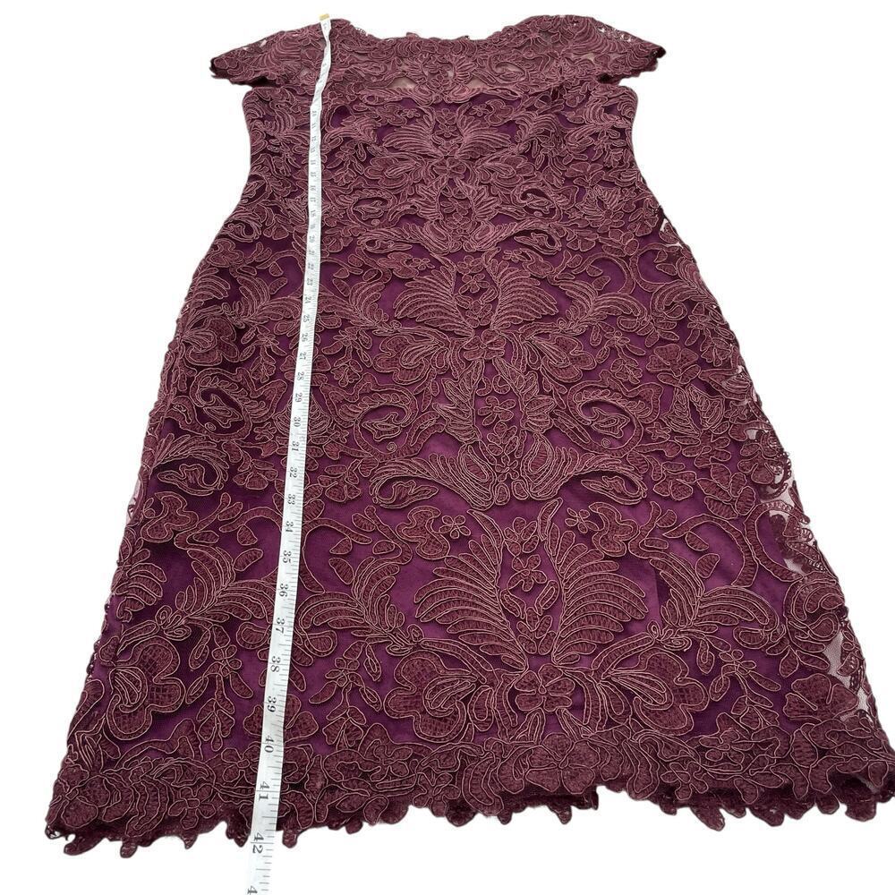 Tadashi Shoji Illusion Yoke Lace Sheath Dress Blackberry Burgundy - Size 12 - Picture 7 of 16